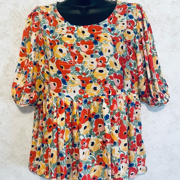 Umgee Two Tone Border Print Top with Balloon Sleeves